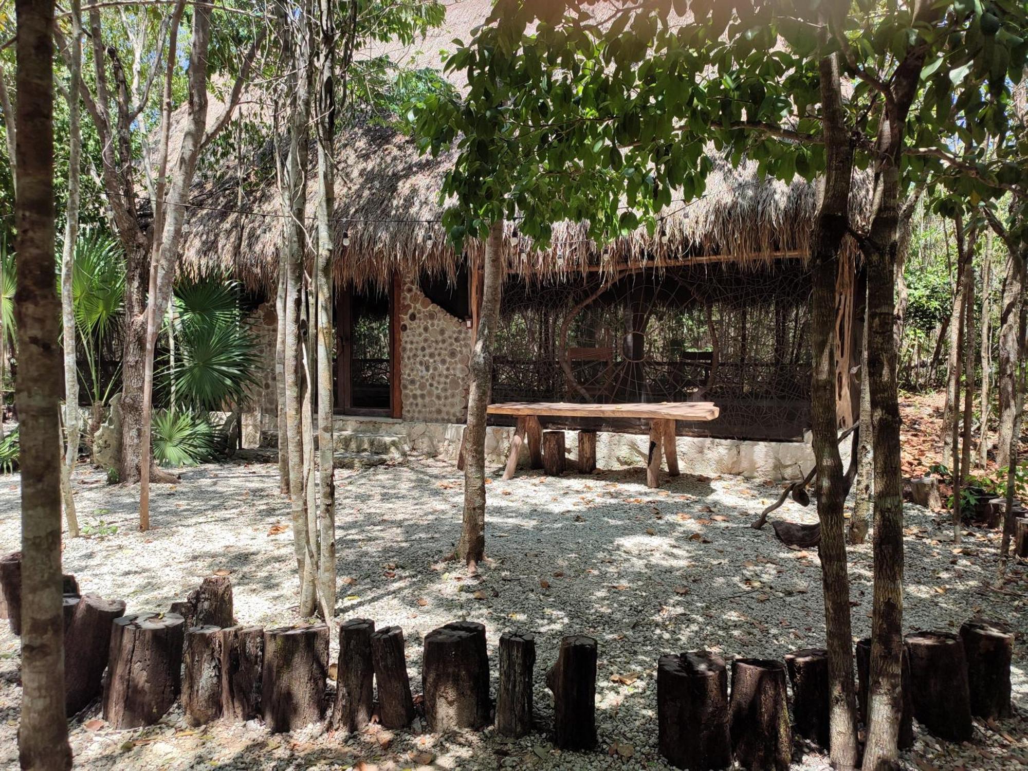 Aldea Maya-Ha Cabanas Con Cenotes Puerto Morelos Exteriör bild