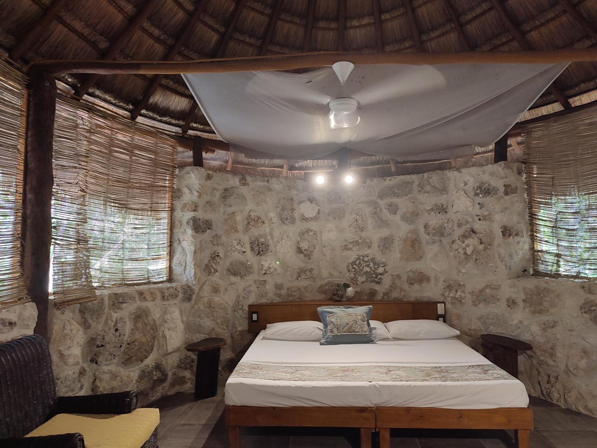 Aldea Maya-Ha Cabanas Con Cenotes Puerto Morelos Exteriör bild